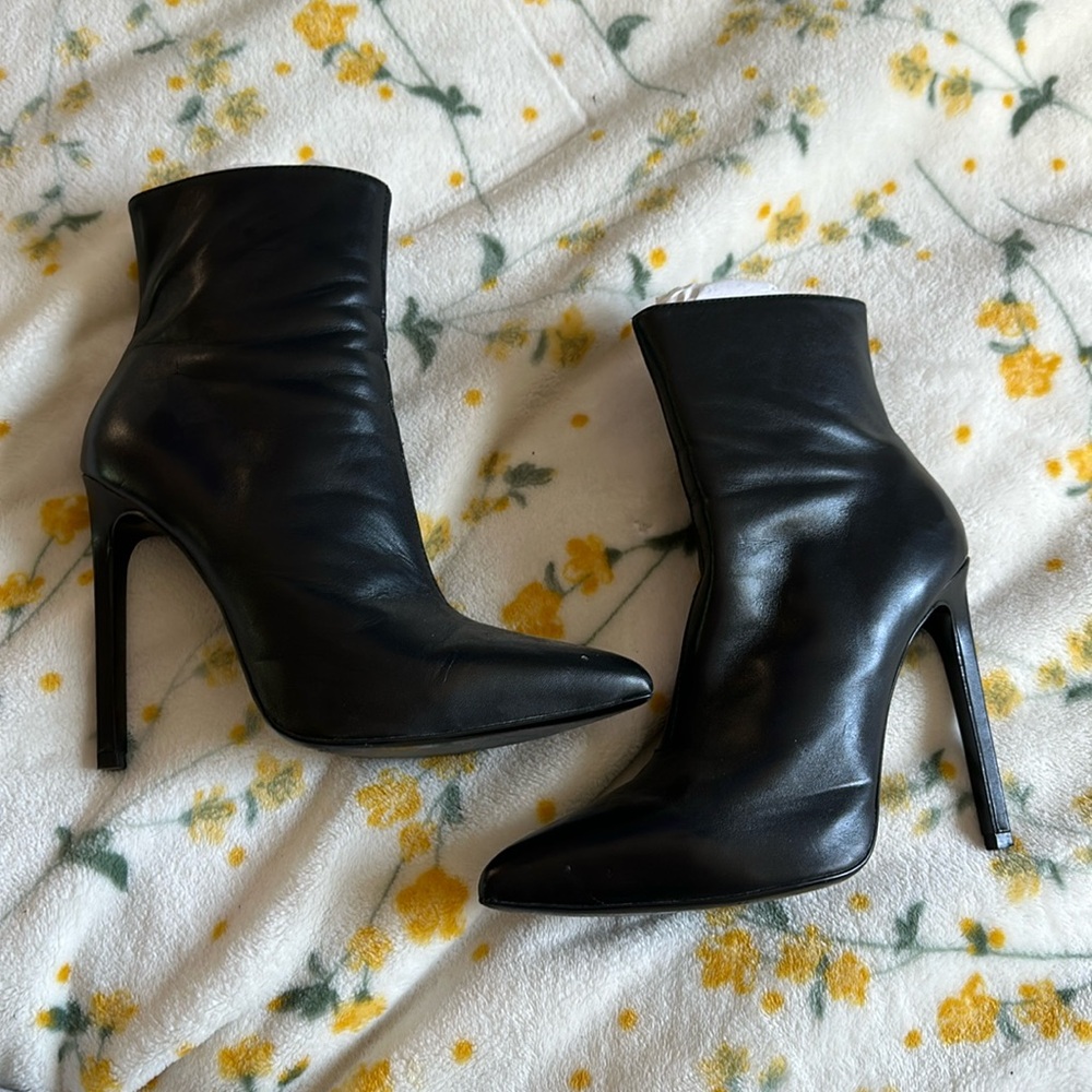 Tony Bianco heeled booties